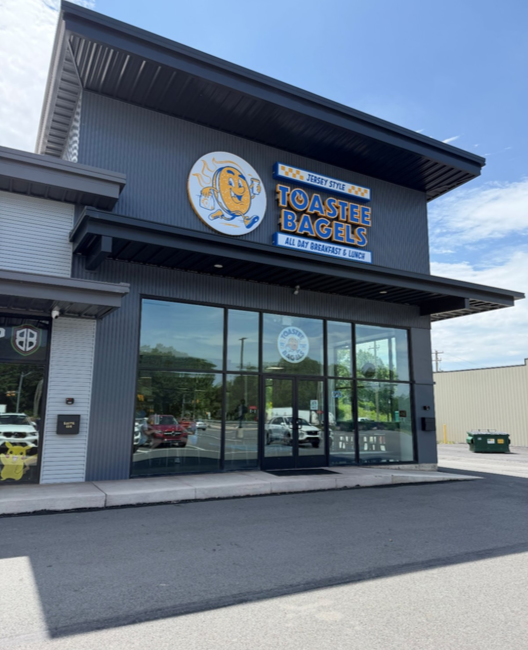 Hinerfeld Commercial Real Estates Announces Lease of Toastee Bagels in Plains Township